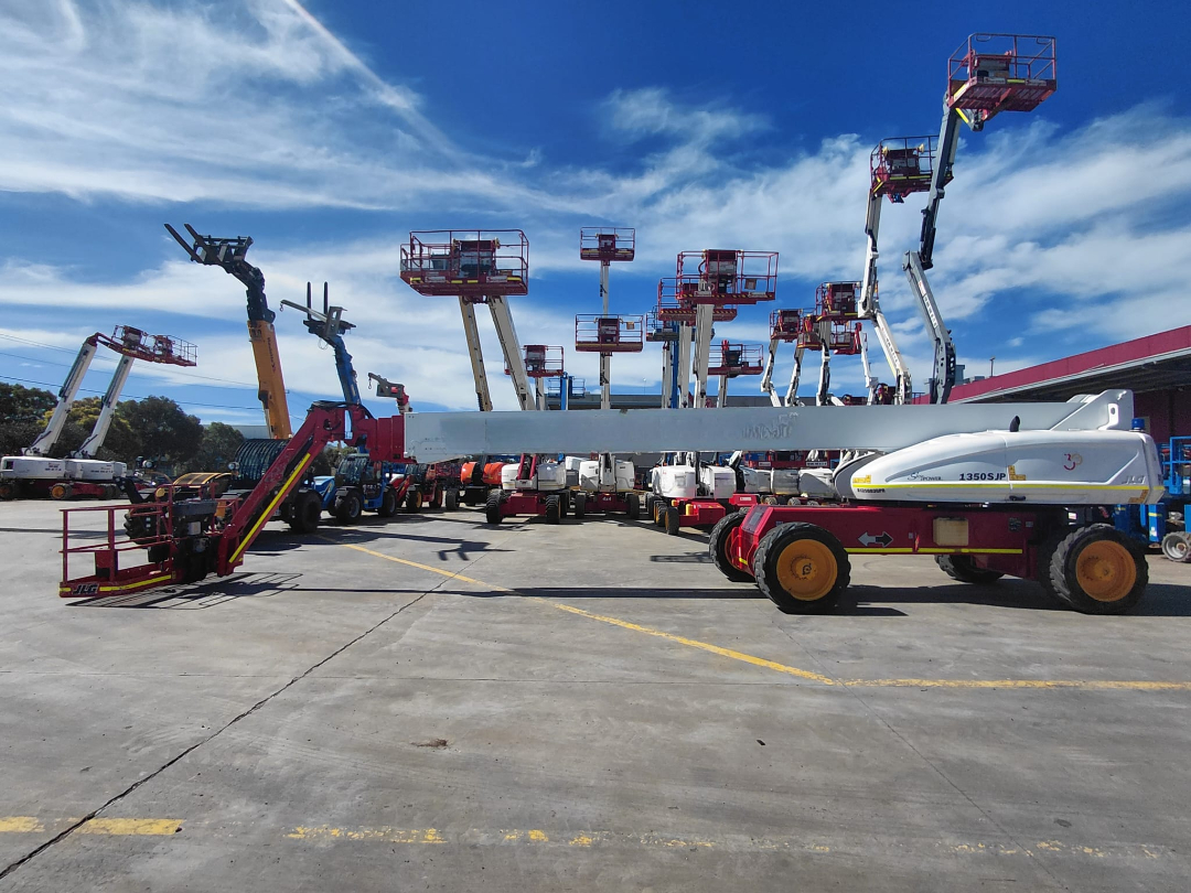 Telescopic Boom Lift - View 2